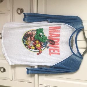 MARVEL graphic tee